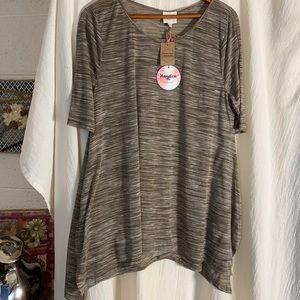 HAYDEN Los Angeles NWT 1X asymmetrical blouse